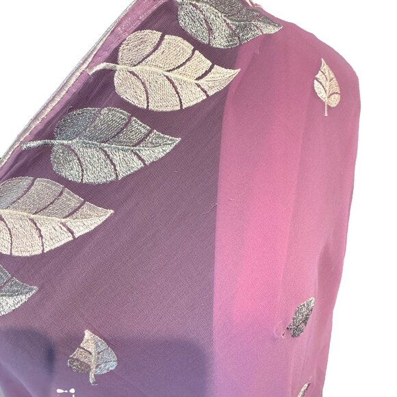 Lavender Silver-Leaf Embroidered Sari | Elegant Floral Accent Saree - Picture 3 of 7